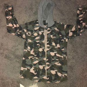 Camo hoodie jacket